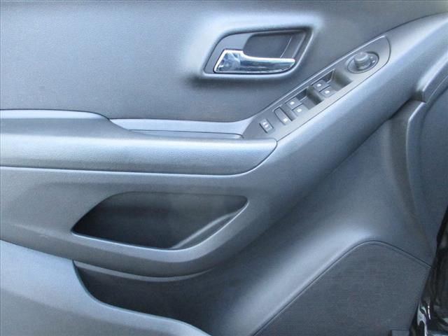 used 2022 Chevrolet Trax car, priced at $18,875