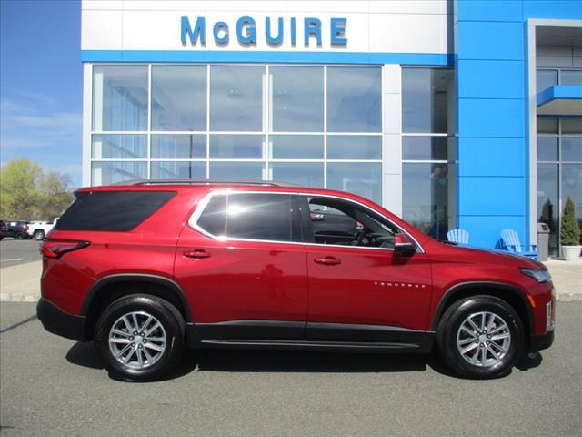 used 2023 Chevrolet Traverse car, priced at $28,675