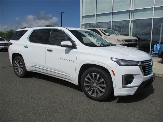 used 2023 Chevrolet Traverse car, priced at $36,495