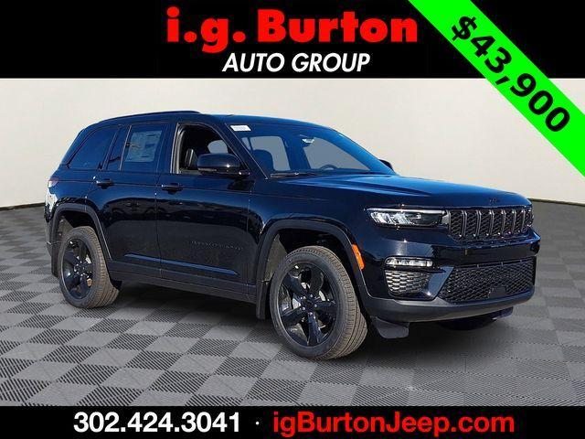 new 2025 Jeep Grand Cherokee car, priced at $45,452