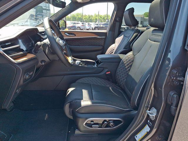 used 2025 Jeep Grand Cherokee L car, priced at $55,699