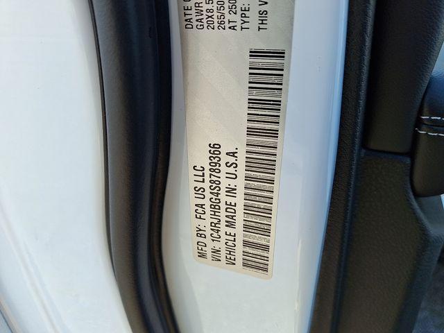 new 2025 Jeep Grand Cherokee car, priced at $48,568