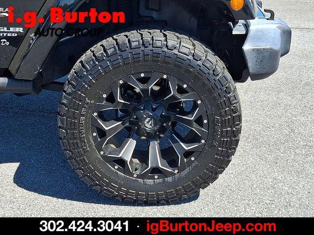 used 2017 Jeep Wrangler Unlimited car, priced at $23,699