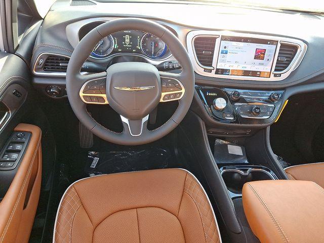 new 2026 Chrysler Pacifica car, priced at $55,631