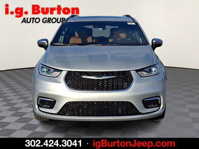 new 2026 Chrysler Pacifica car, priced at $55,631