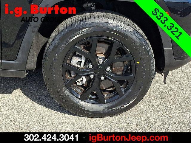 used 2024 Jeep Grand Cherokee L car, priced at $34,120
