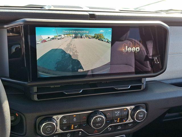 new 2026 Jeep Wrangler car, priced at $43,785