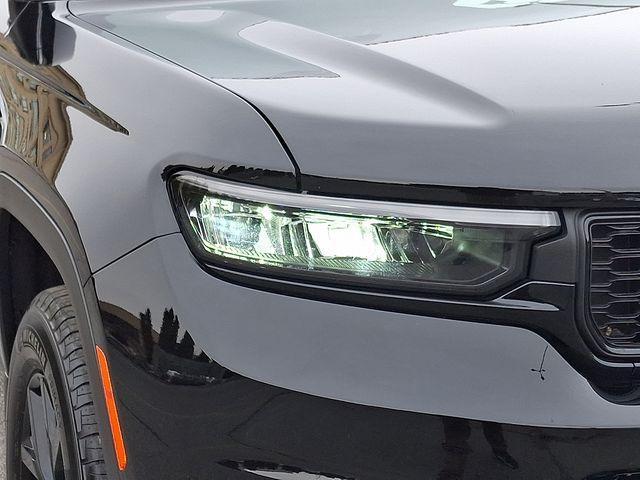 used 2025 Jeep Grand Cherokee L car