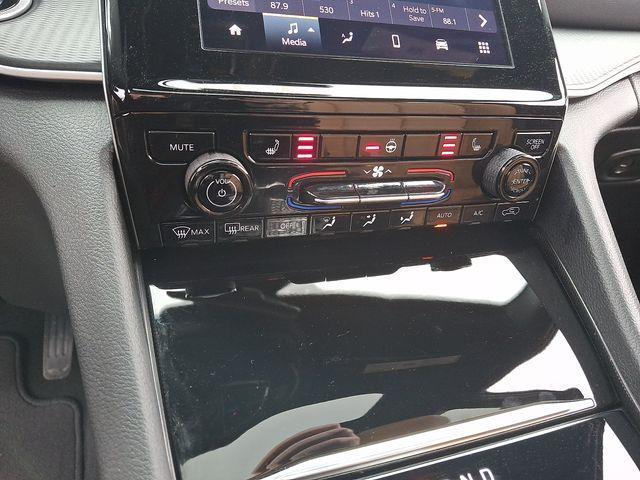 used 2025 Jeep Grand Cherokee L car