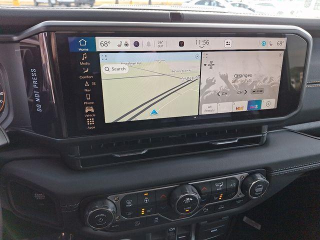 new 2026 Jeep Wrangler car, priced at $53,171