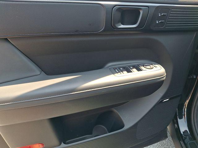 used 2025 Hyundai Santa Fe car, priced at $40,789