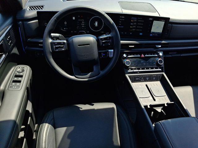 used 2025 Hyundai Santa Fe car, priced at $40,789