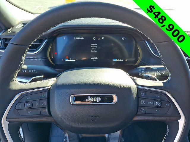 new 2025 Jeep Grand Cherokee car, priced at $47,722