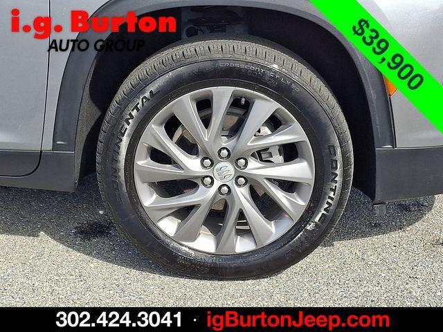used 2026 Buick Enclave car, priced at $40,699