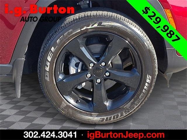 used 2023 Jeep Grand Cherokee car, priced at $29,997