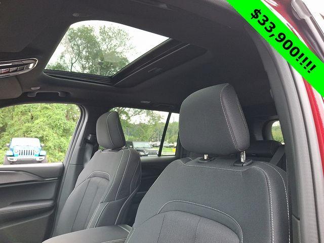 new 2025 Jeep Grand Cherokee car, priced at $37,414