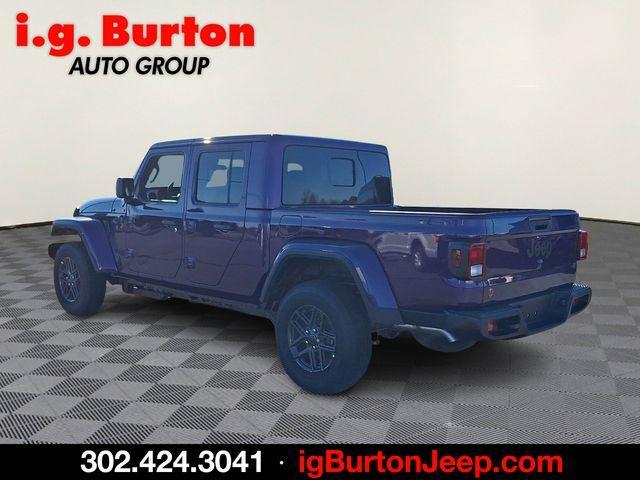 new 2026 Jeep Gladiator car, priced at $45,900