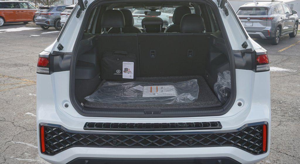 new 2026 Volkswagen Tiguan car, priced at $42,362