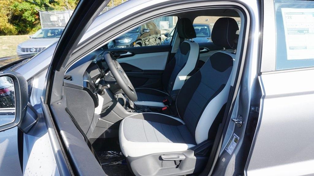 new 2025 Volkswagen Taos car, priced at $28,332