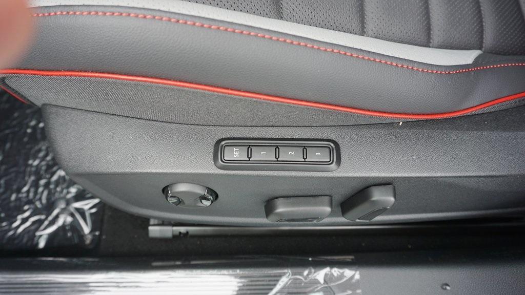 new 2025 Volkswagen Golf GTI car, priced at $39,243