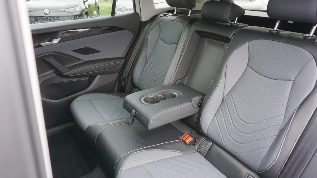 new 2025 Volkswagen Tiguan car, priced at $36,519