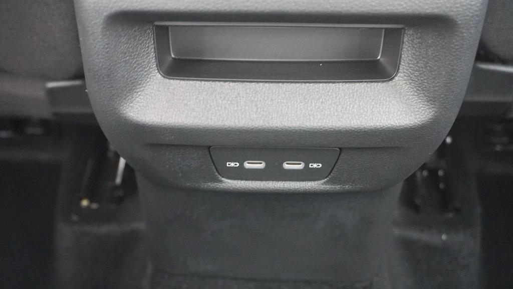 new 2026 Volkswagen Tiguan car, priced at $32,992