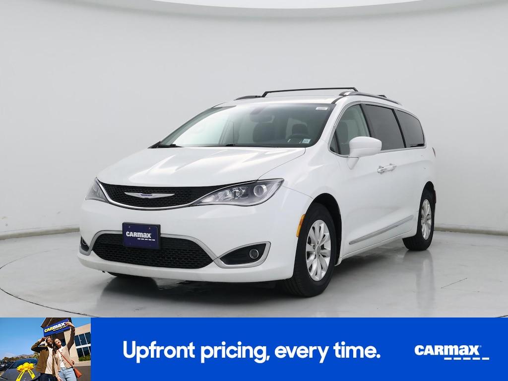 used 2018 Chrysler Pacifica car, priced at $23,998
