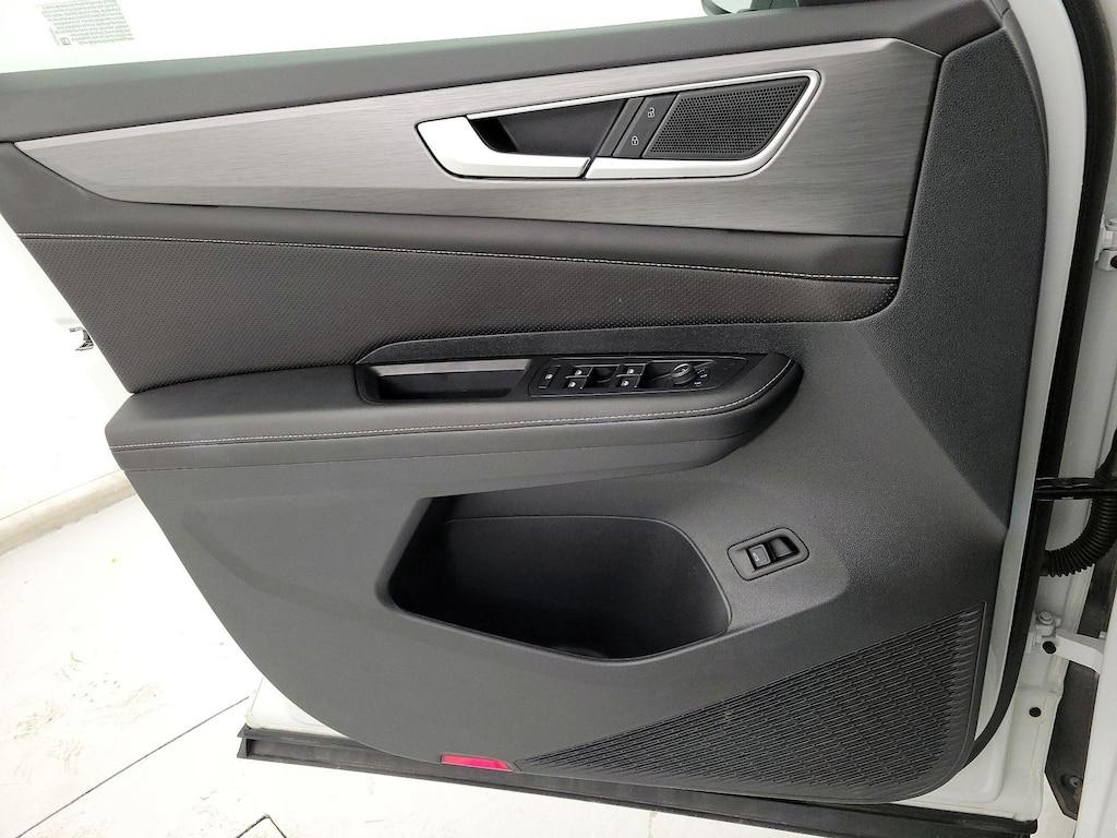 used 2025 Volkswagen Atlas Cross Sport car, priced at $37,998