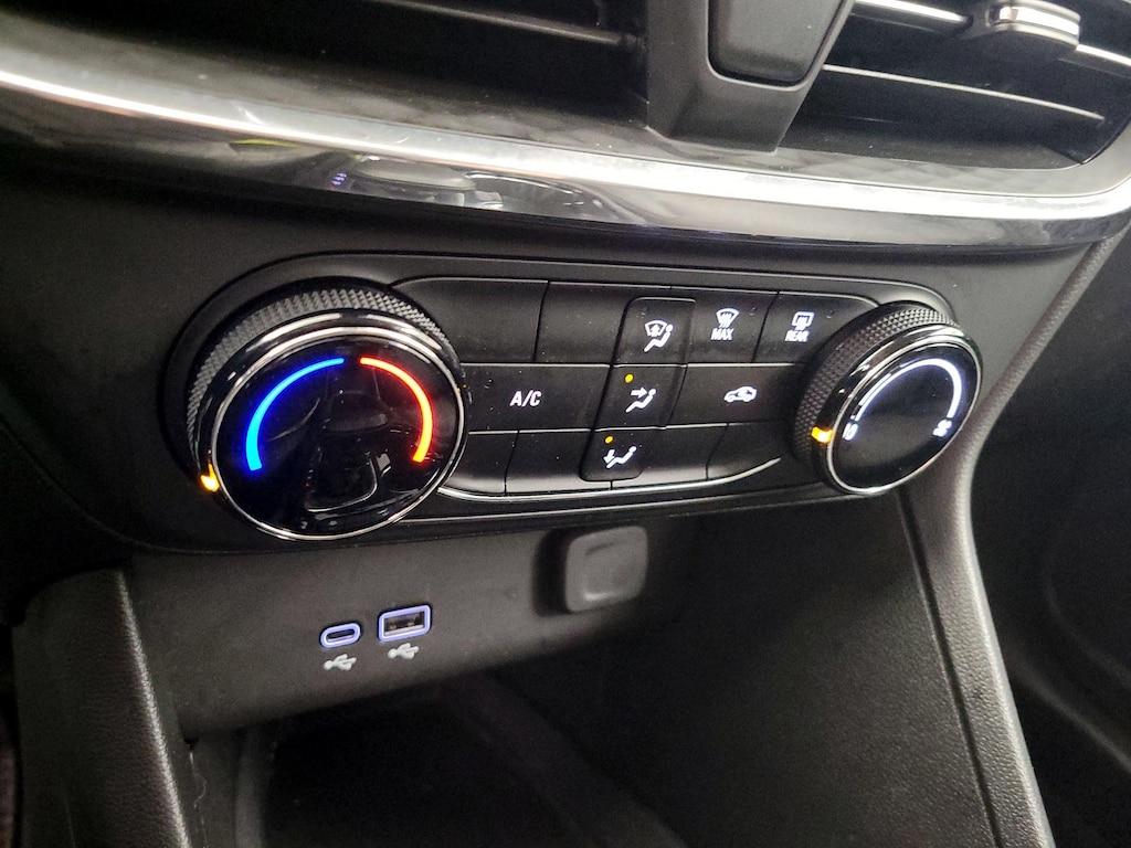 used 2025 Buick Encore GX car, priced at $20,998