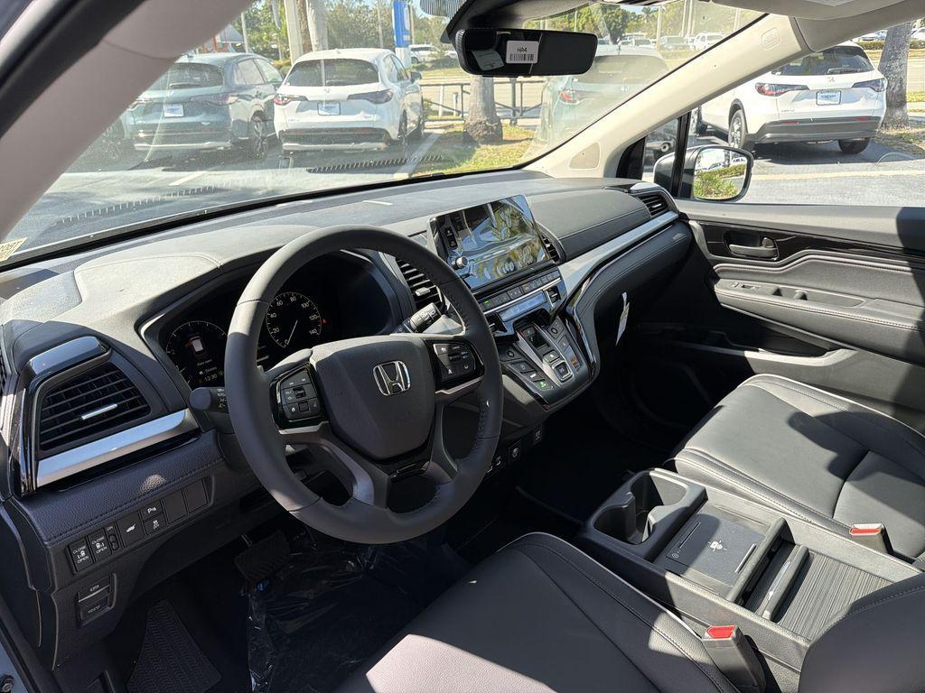 new 2026 Honda Odyssey car, priced at $47,467
