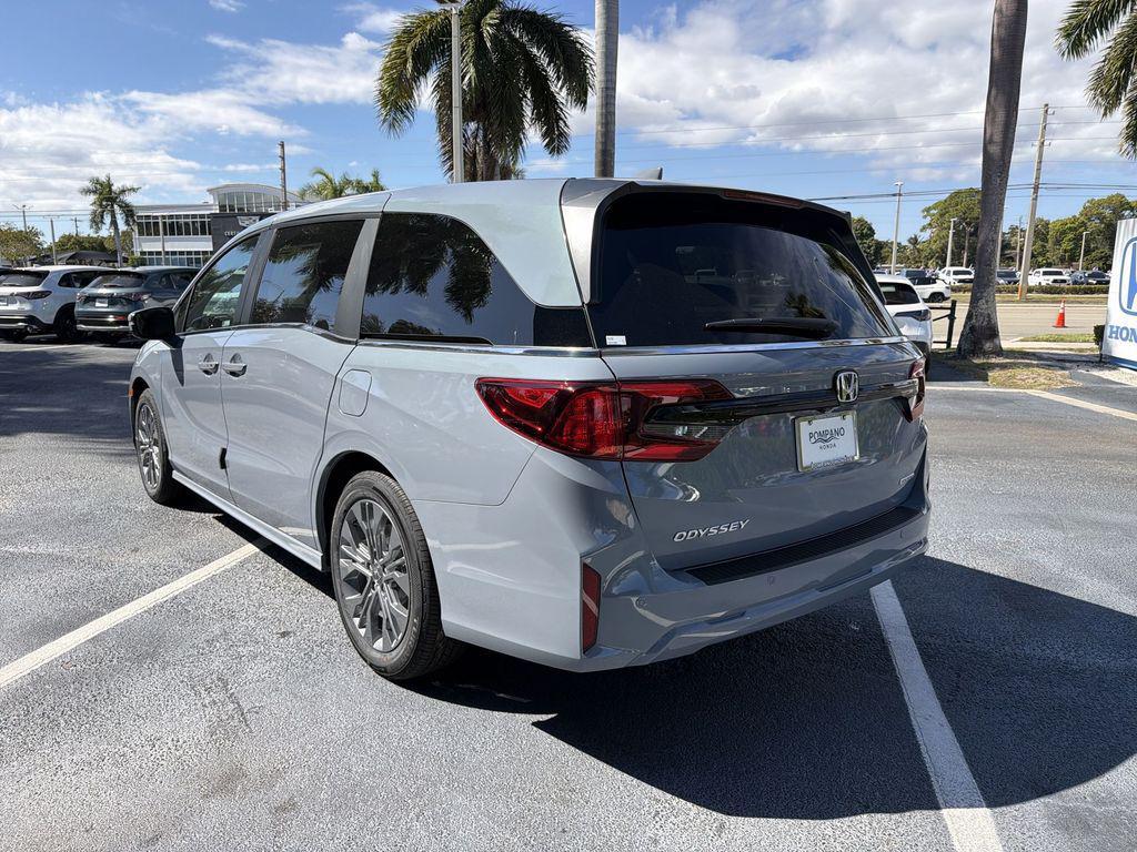 new 2026 Honda Odyssey car, priced at $47,467
