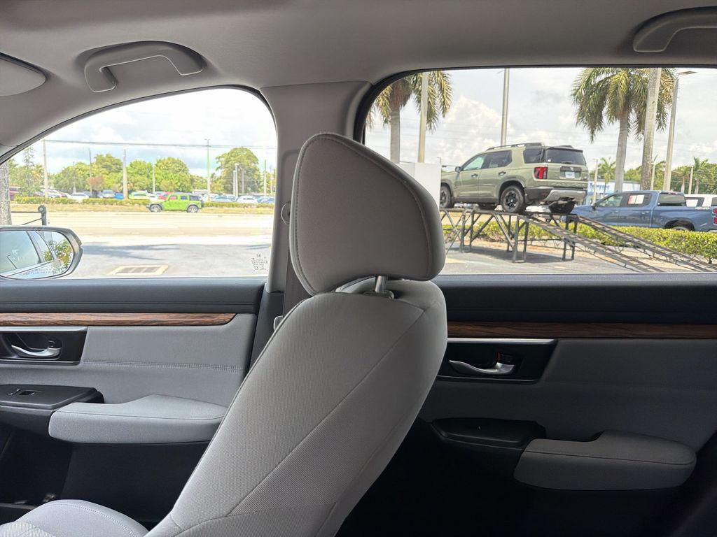 used 2018 Honda CR-V car, priced at $18,500