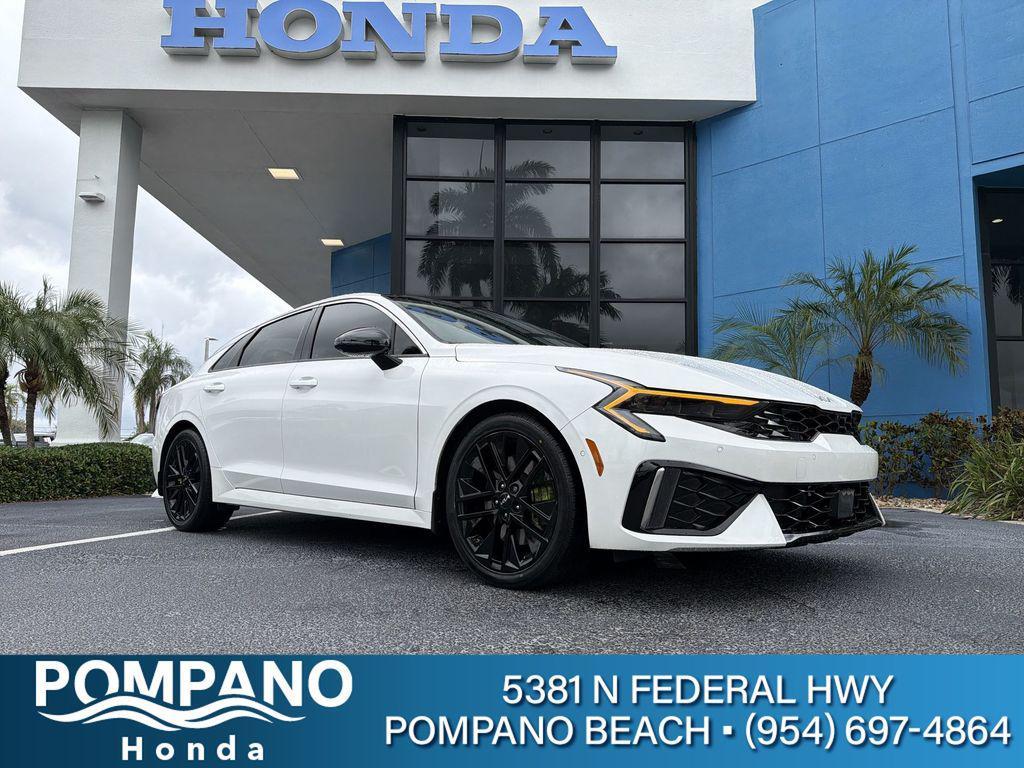 used 2025 Kia K5 car, priced at $30,900