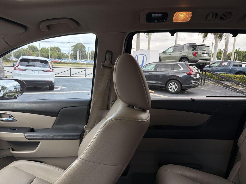 used 2014 Honda Odyssey car, priced at $9,530