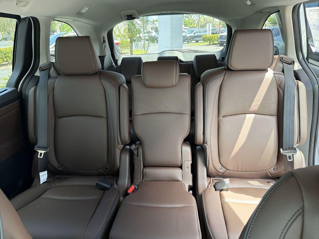 new 2026 Honda Odyssey car, priced at $47,467