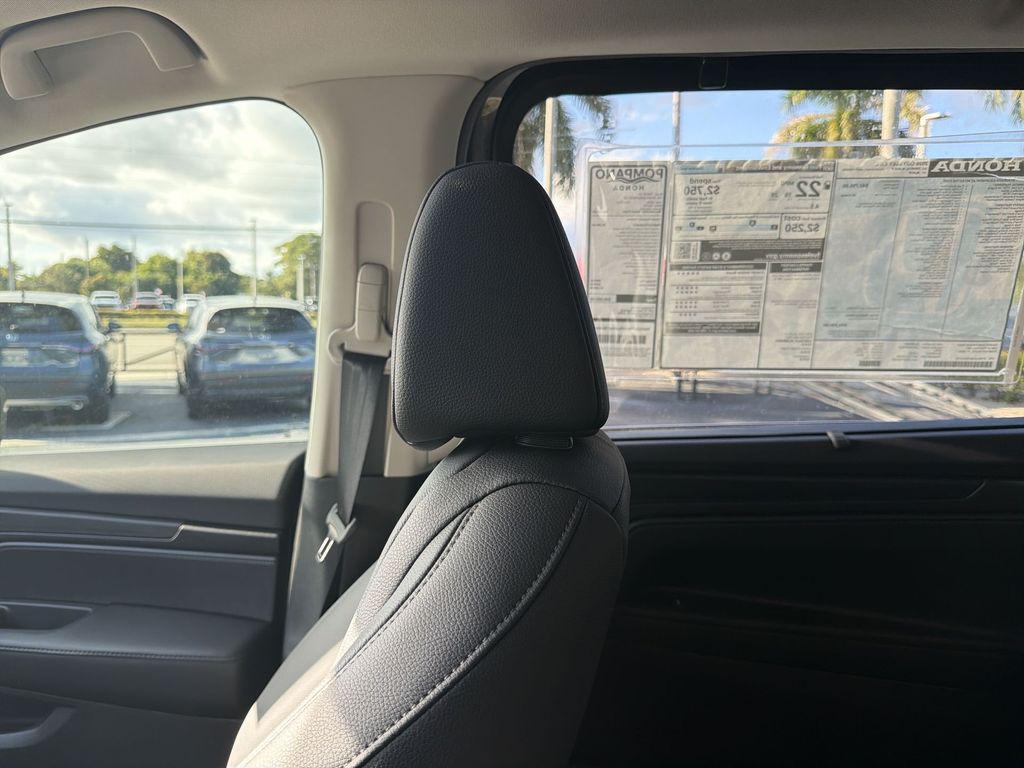 new 2026 Honda Odyssey car, priced at $42,518