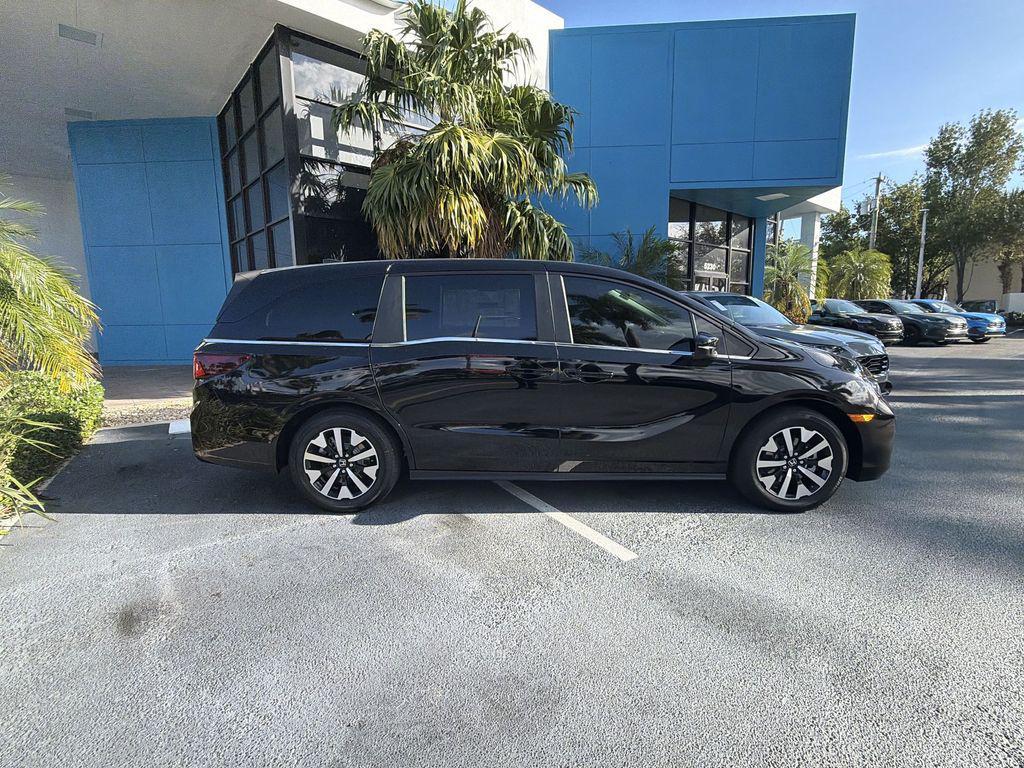 new 2026 Honda Odyssey car, priced at $42,518