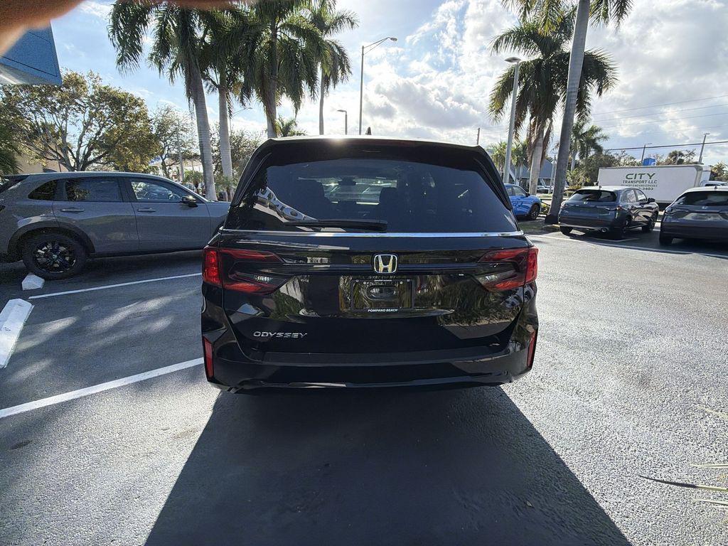 new 2026 Honda Odyssey car, priced at $42,518