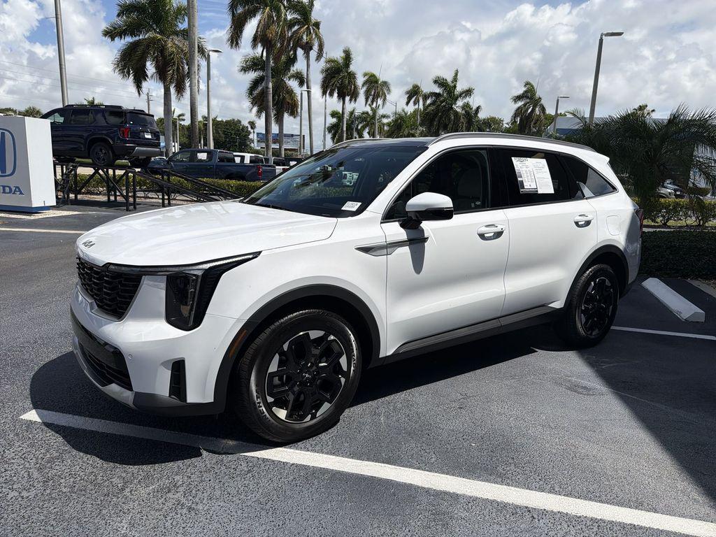 used 2026 Kia Sorento car, priced at $35,678