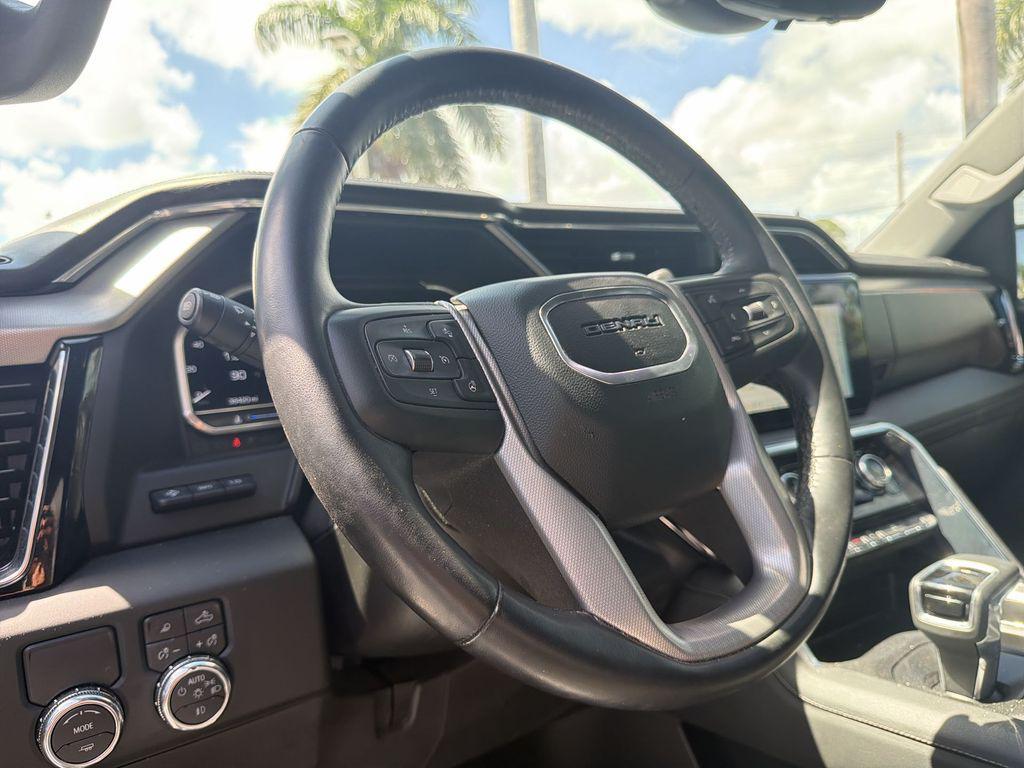used 2023 GMC Sierra 1500 car, priced at $49,000