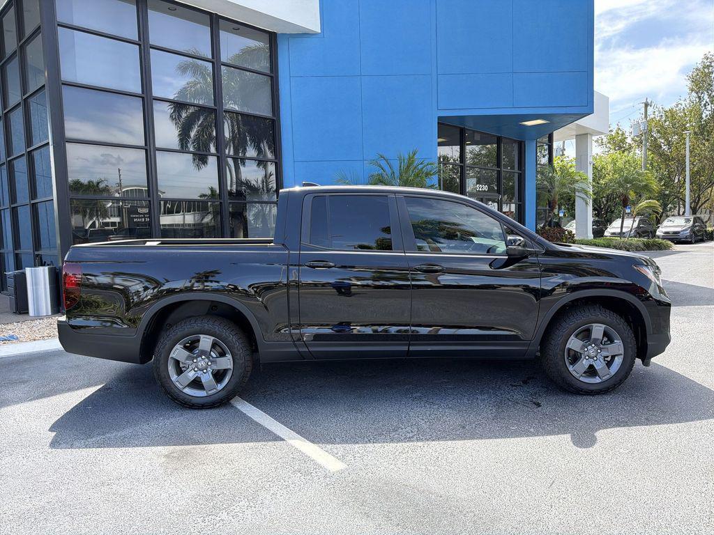 new 2025 Honda Ridgeline car, priced at $46,830
