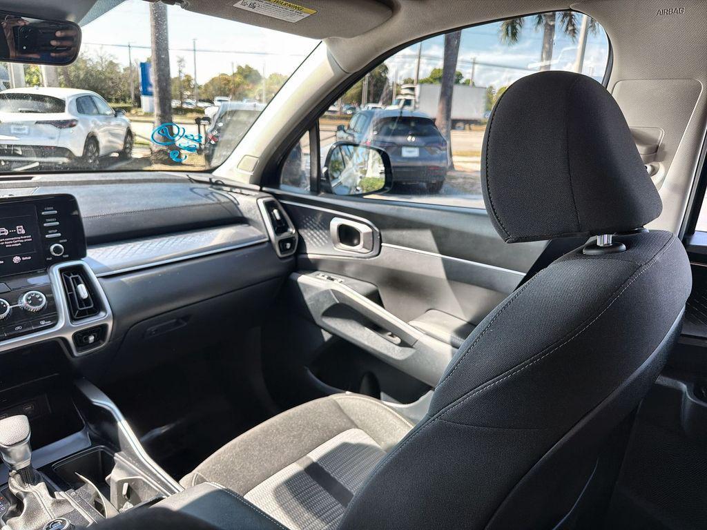used 2023 Kia Sorento car, priced at $22,846