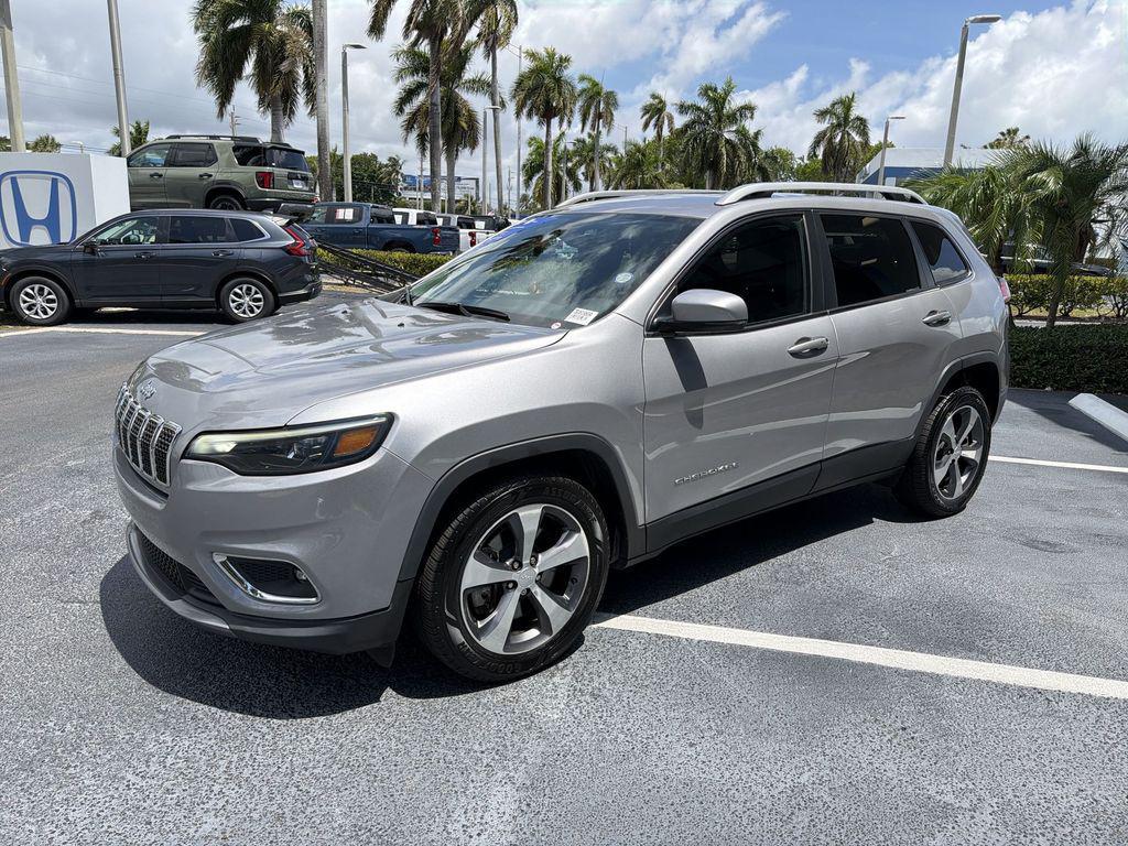 used 2019 Jeep Cherokee car, priced at $19,396