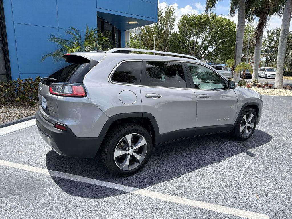 used 2019 Jeep Cherokee car, priced at $19,396