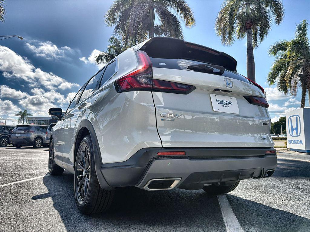 used 2024 Honda CR-V Hybrid car, priced at $32,300
