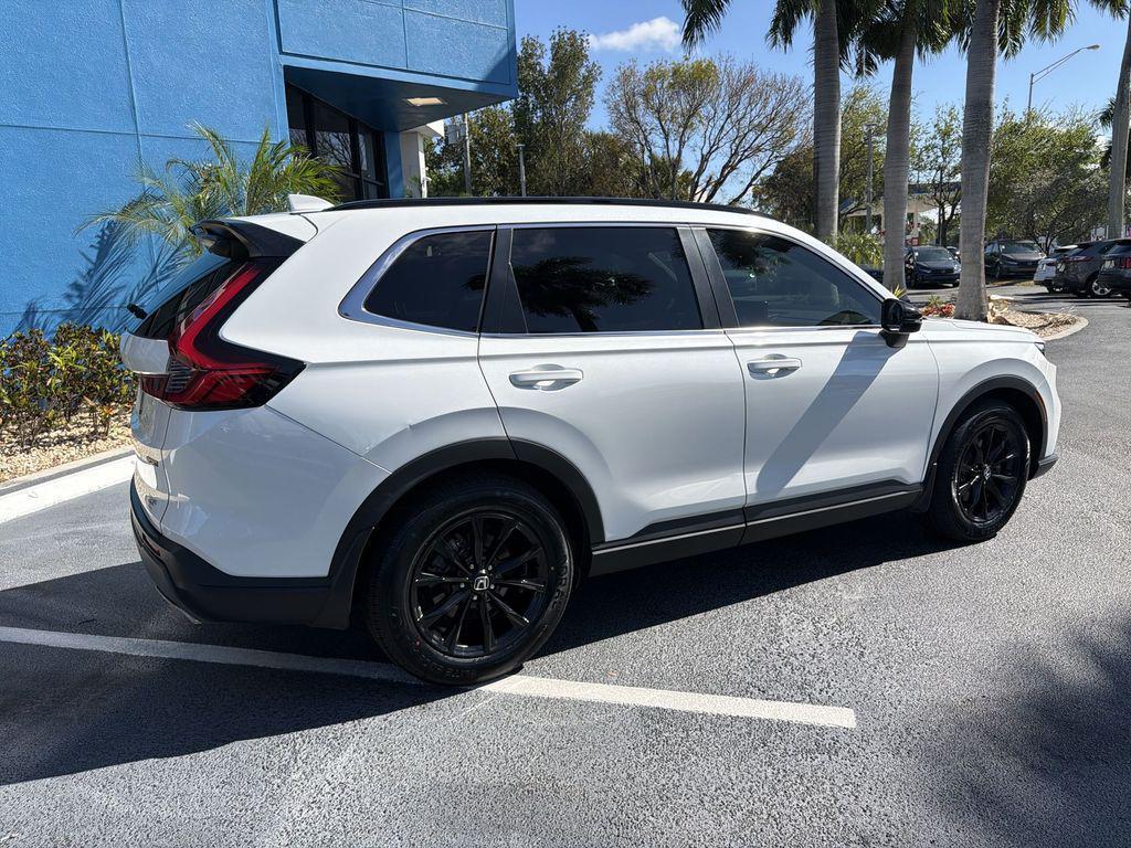 used 2024 Honda CR-V Hybrid car, priced at $32,300