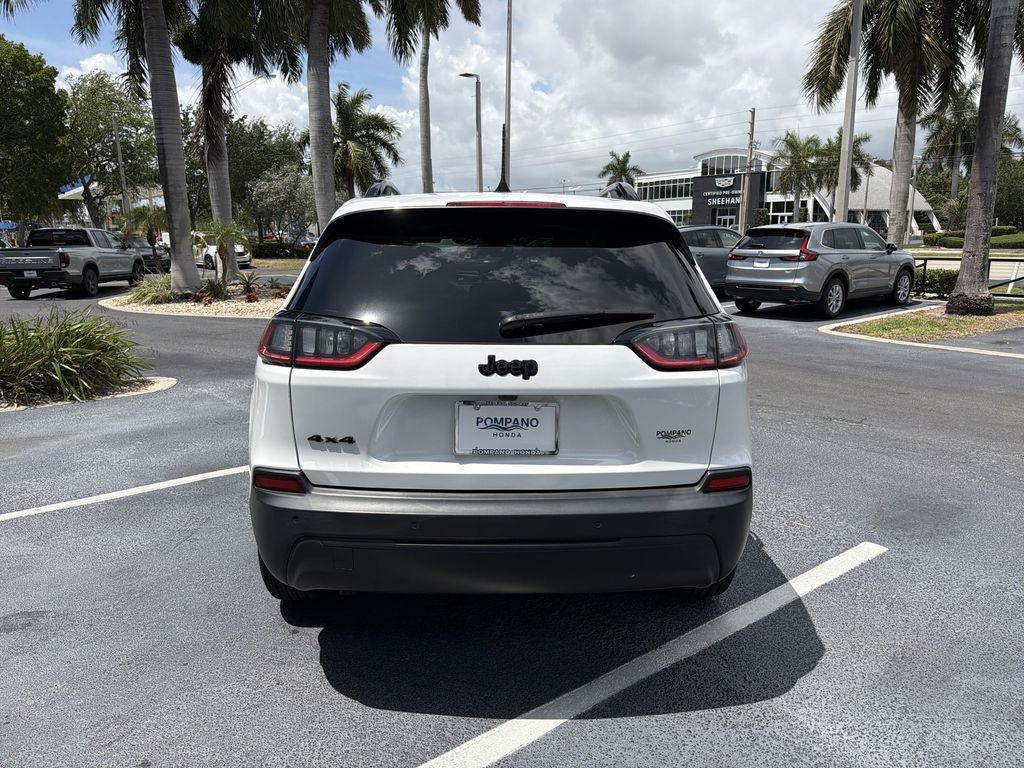 used 2023 Jeep Cherokee car, priced at $25,399