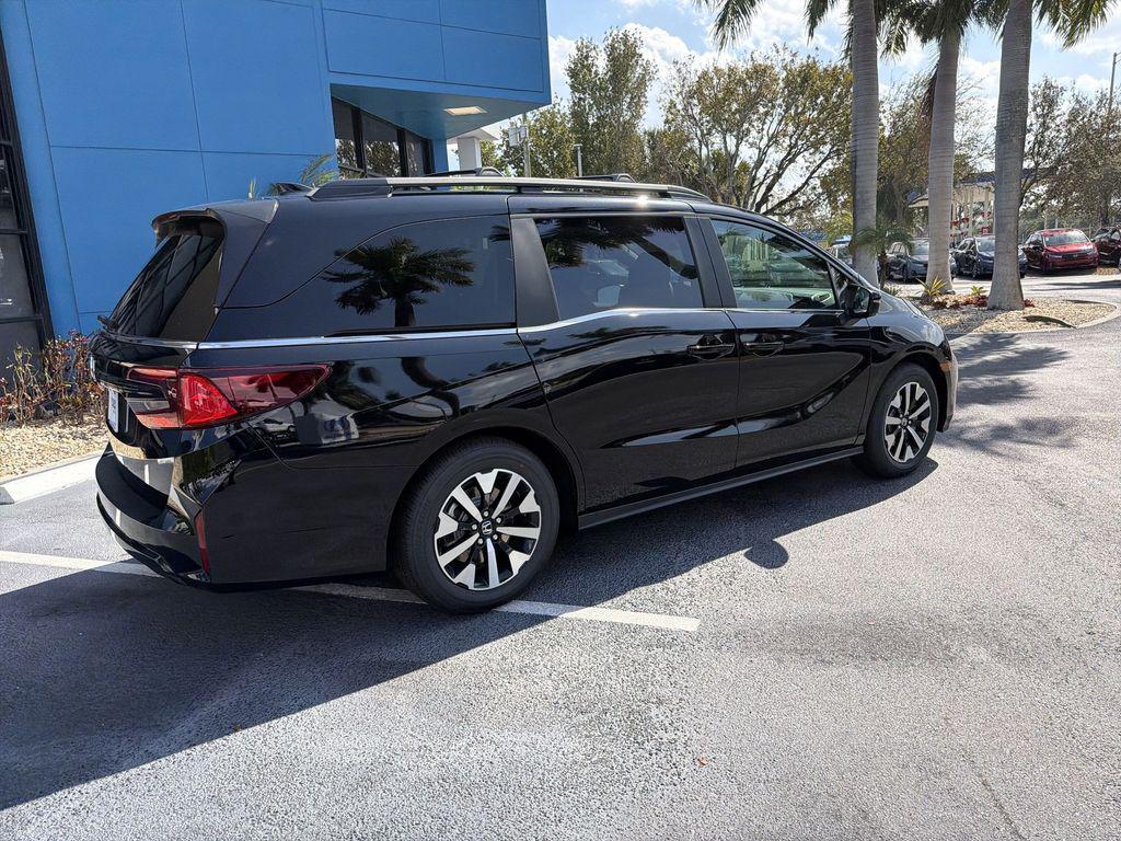 new 2026 Honda Odyssey car, priced at $43,090