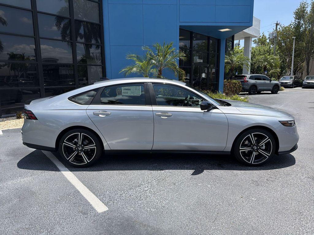 new 2026 Honda Accord Hybrid car, priced at $33,590