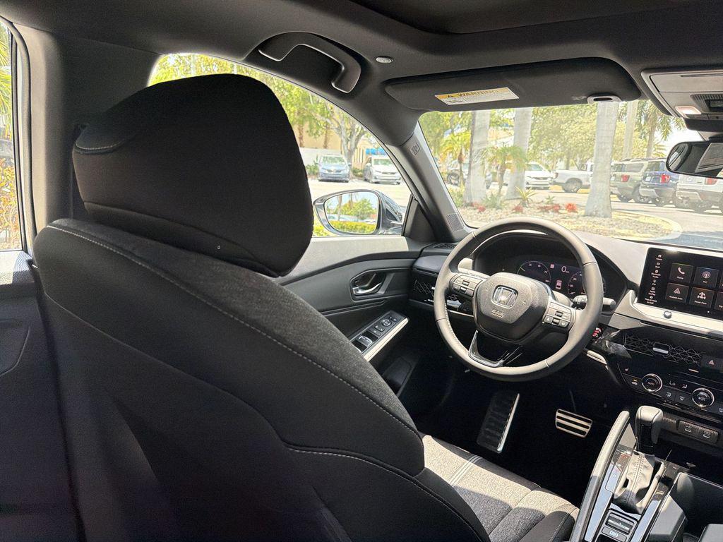 new 2026 Honda Accord Hybrid car, priced at $33,590